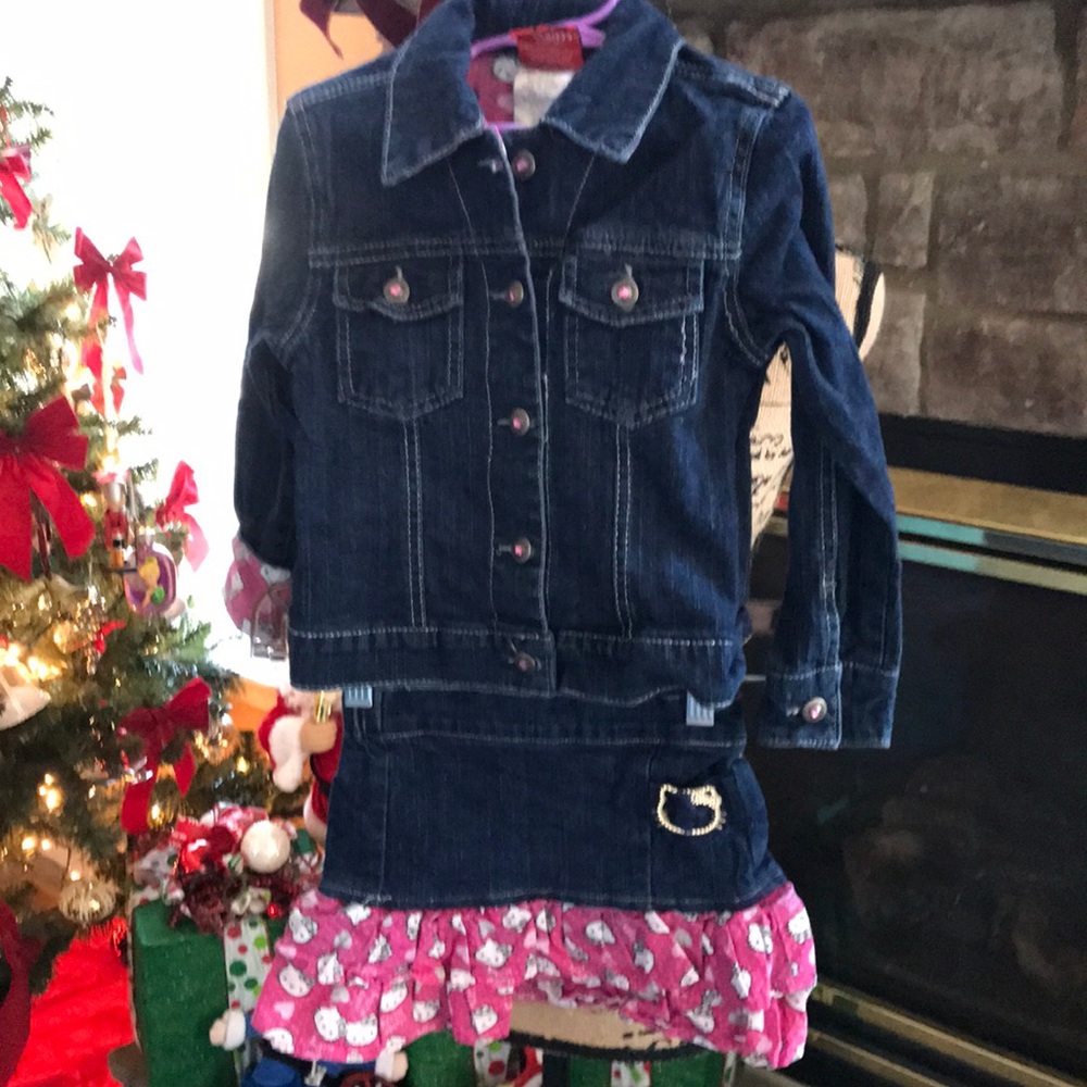 Hello kitty skirt and jacket! Set
